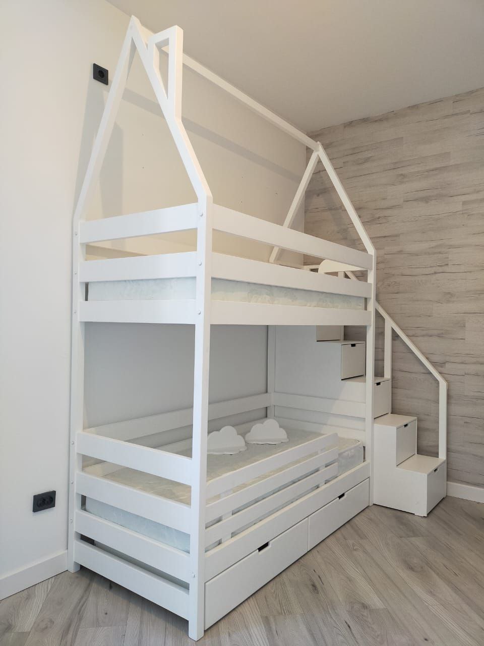 photo_8_2024-04-14_15-32-17